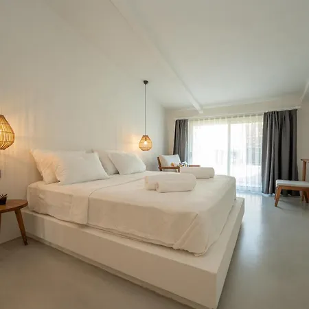 Gizz Apartahotel *
