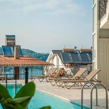 Apartahotel Gizz *
